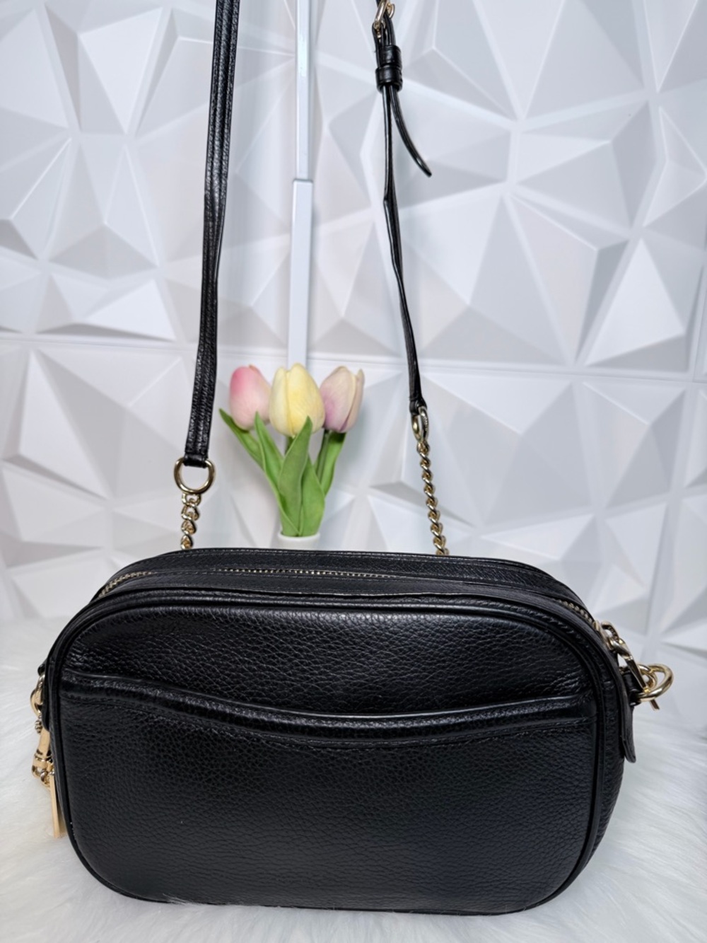 Coach Black Pebbled Leather Crossbody with Gold Hardware - Picture 2 of 12